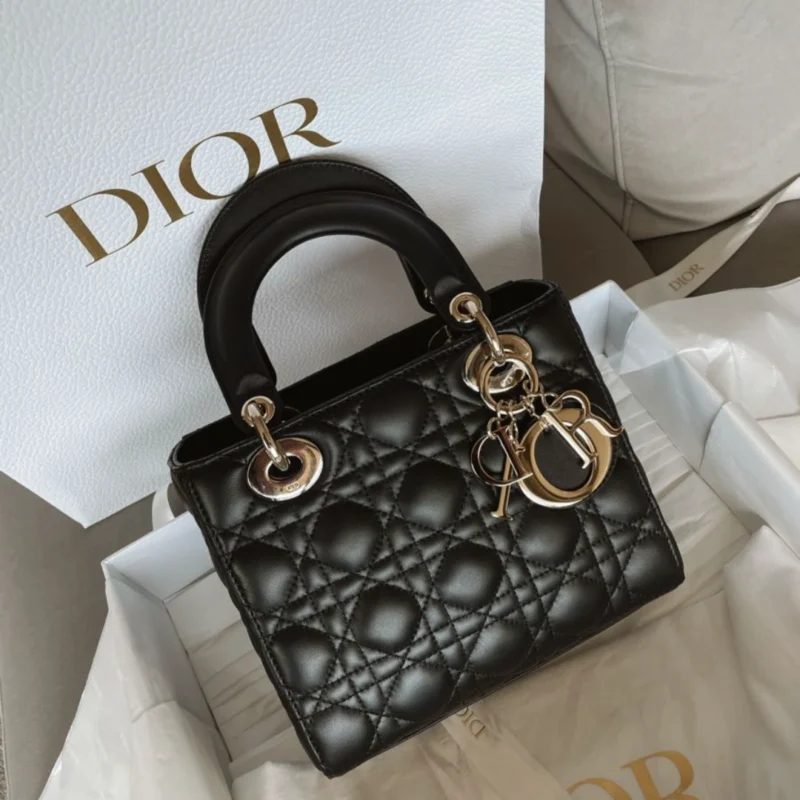 Sac Adele