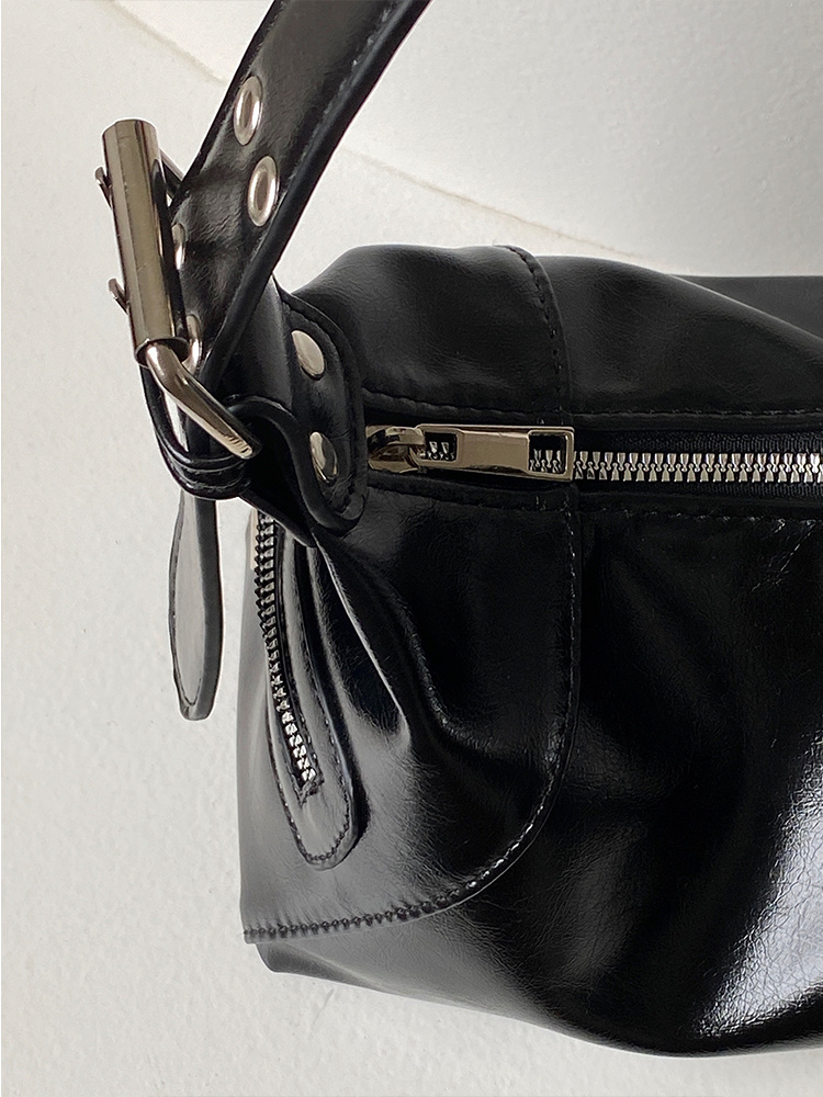 2923cb11-d018-45d9-8288-273f406aea70.jpg Capri Tas
