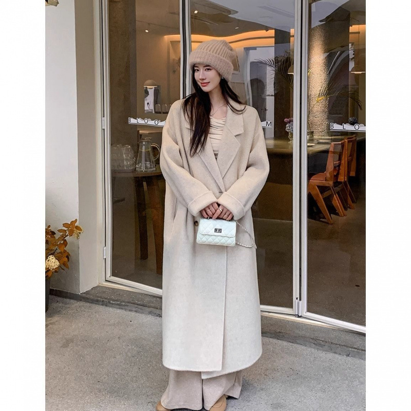 209f9982-3a69-4092-9ba6-67025d567f00.jpg Samuela | Stylish Wool Coat