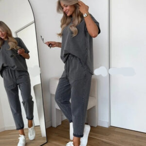 63cae911-1ea1-409b-a5a4-adb099309d3a_fine.jpeg Emma | 2-Piece Casual Sweatshirt Set